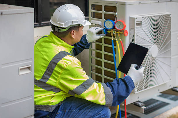 Professional Hvac Maintenance technician working in Wareham, MA